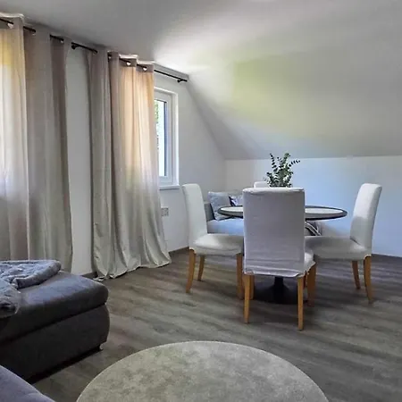 Apartmanova U Plaze Secske Prehrady